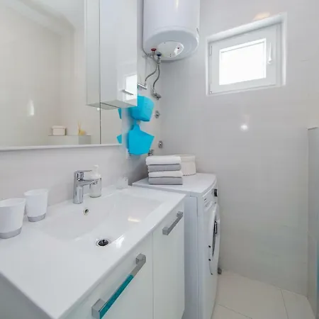 Klara Prázdninový dům *