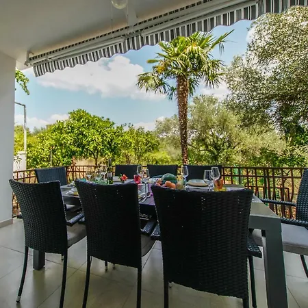 Σπίτι διακοπών Klara Duba Stonska